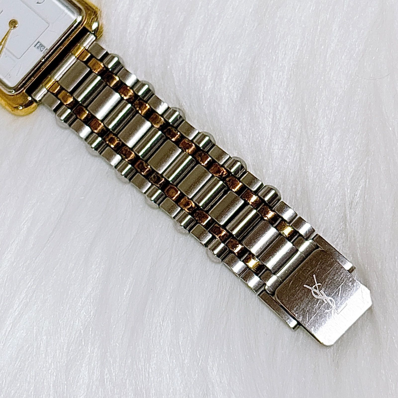 クォーツデイト