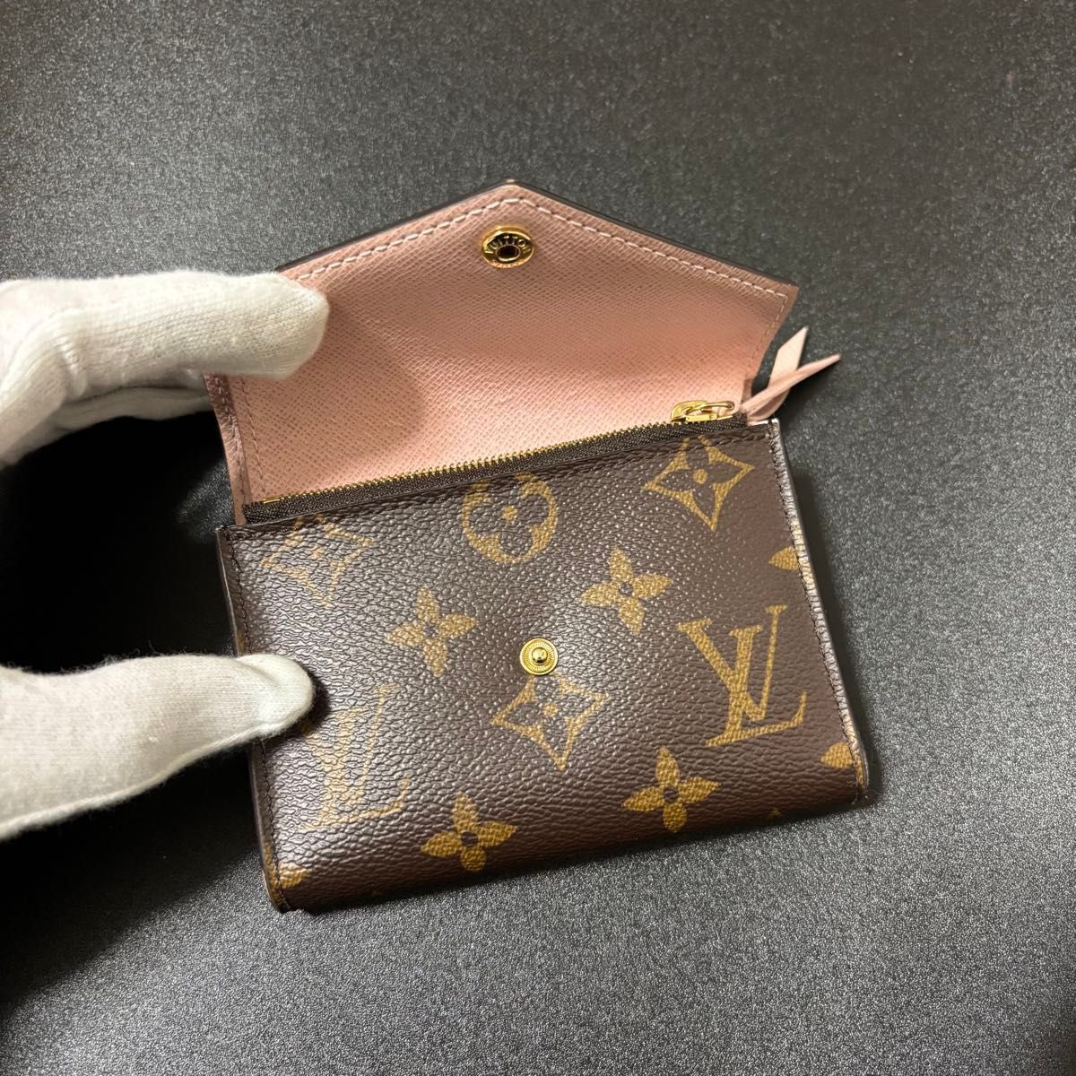 t55 ヴィクトリーヌ モノグラムローズ ルイヴィトン 三つ折り財布