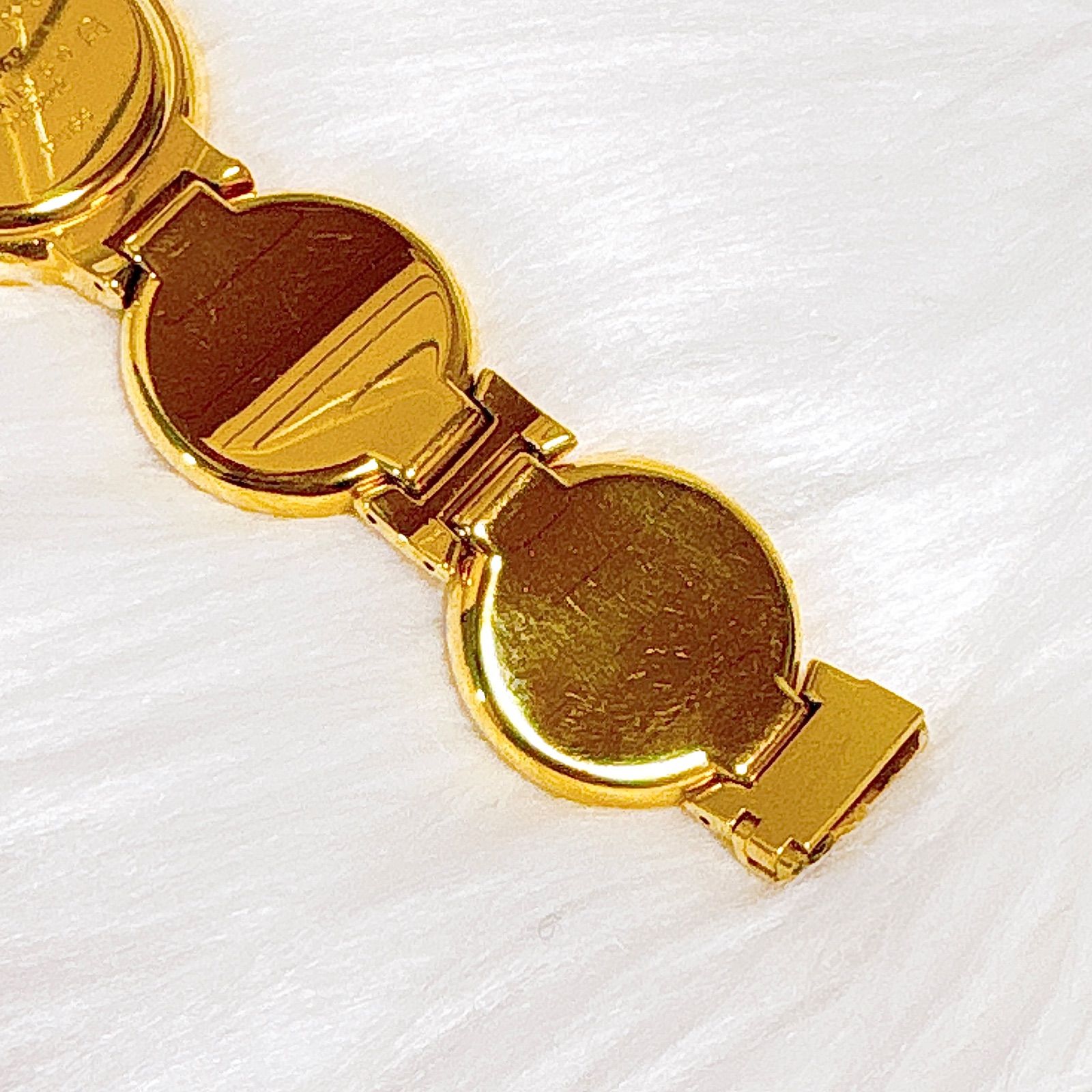 ジャンニヴェルサーチ 電池交換済み