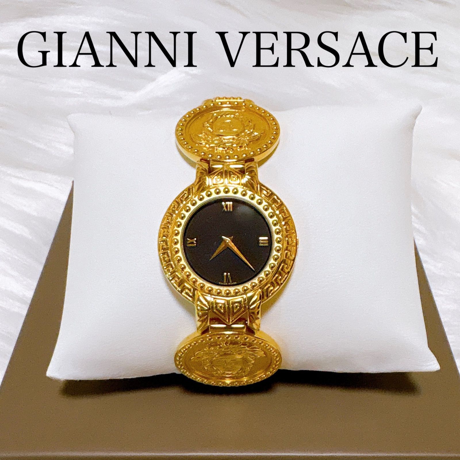 ジャンニヴェルサーチ 電池交換済み メデューサコイン クォーツ ゴールドカラー
