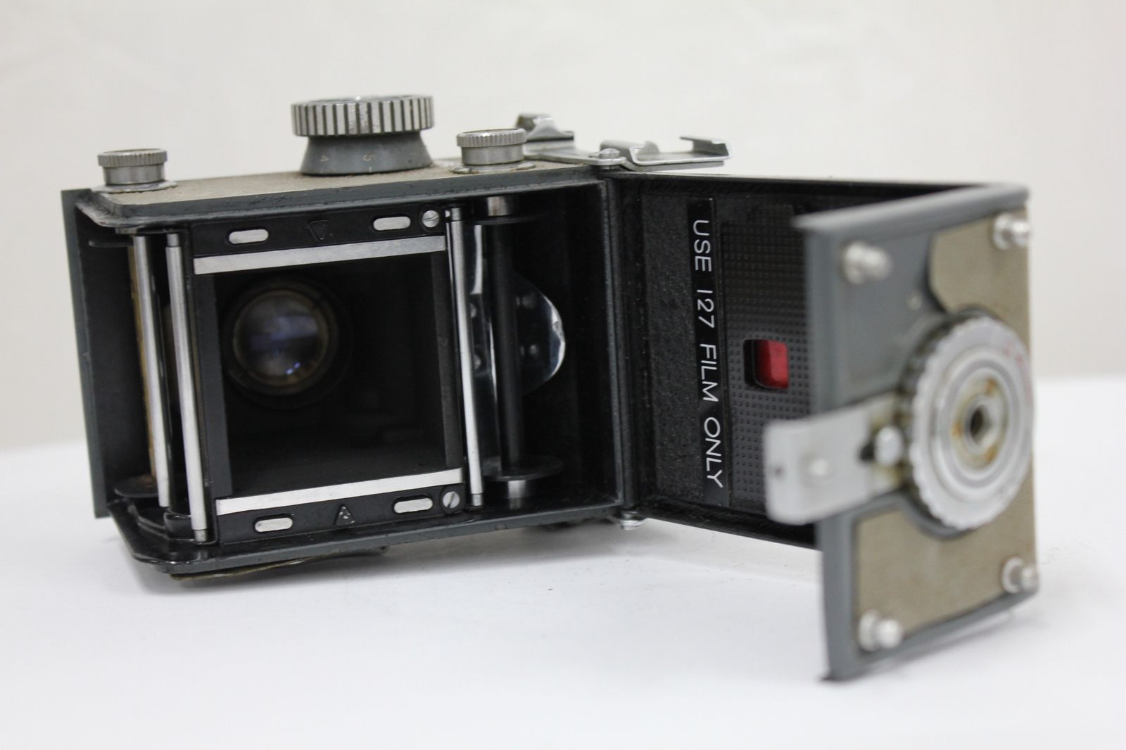 訳あり品】 ヤシカ Yashica-44 Yashikor 60mm F3.5 二眼カメラ e4997