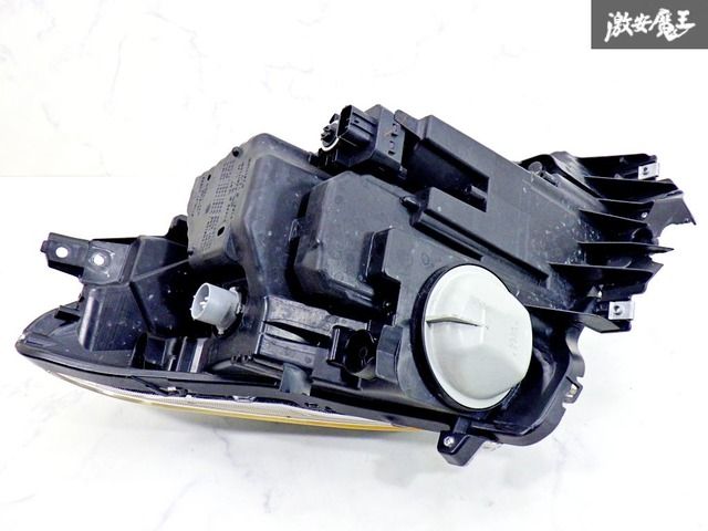 ストア保証】スズキ 純正 ZC33S スイフト スポーツ LED ヘッドライト