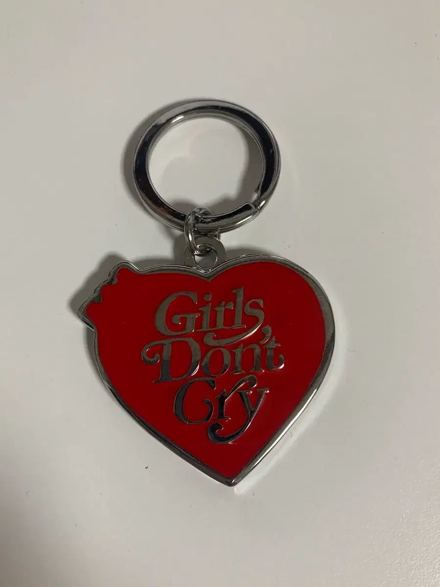 HUMAN MADE x VERDY Girls Don't Cry キーホルダー レッド - メルカリ