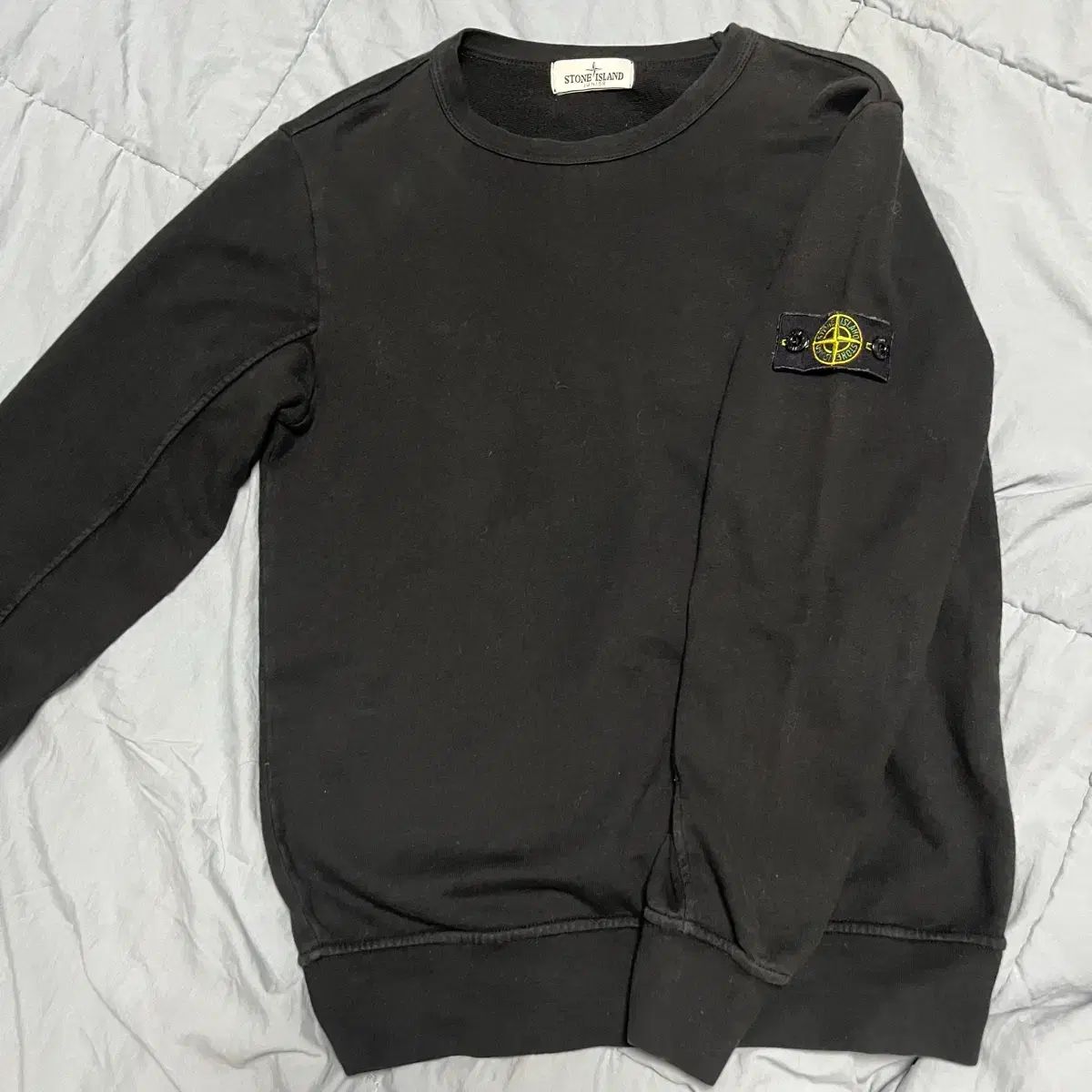 STONE ISLAND ストーンアイランド ブラック スウェット - メルカリ
