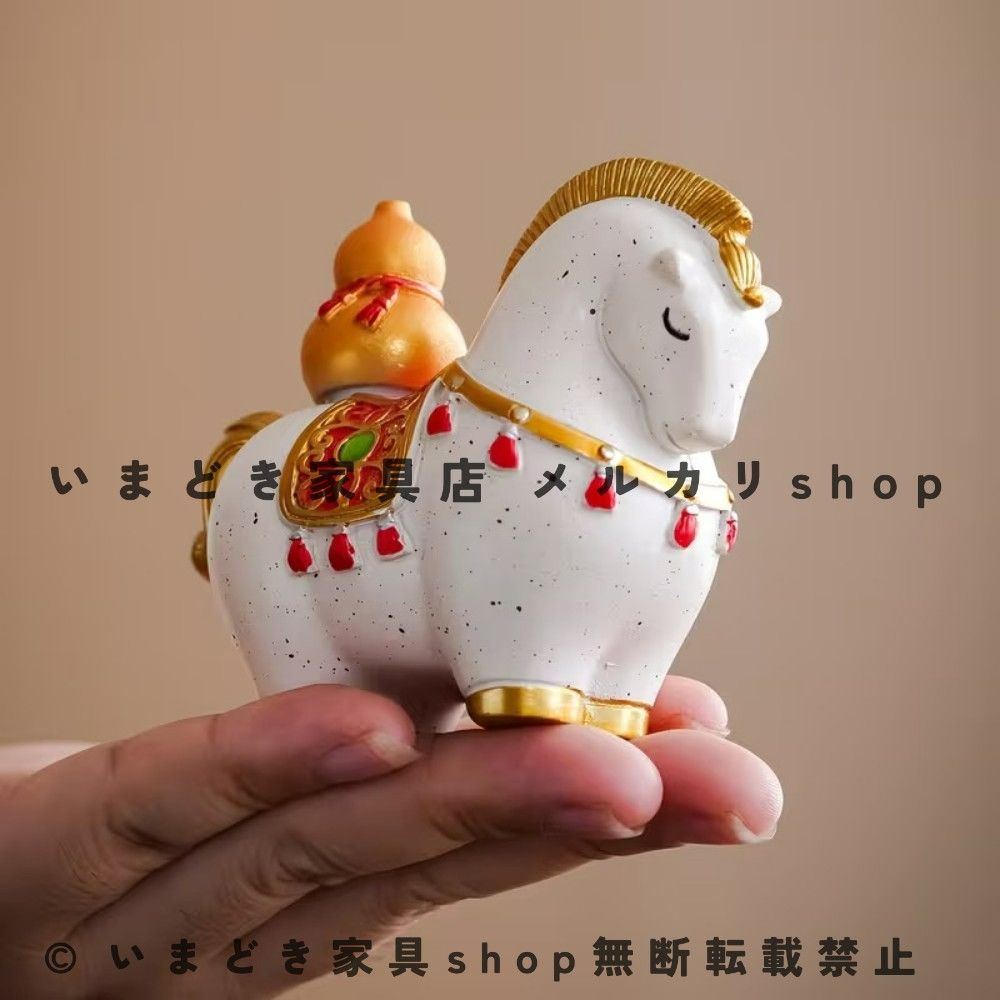 置物 大金を出すのは、中国式の置物のリビングのボスの