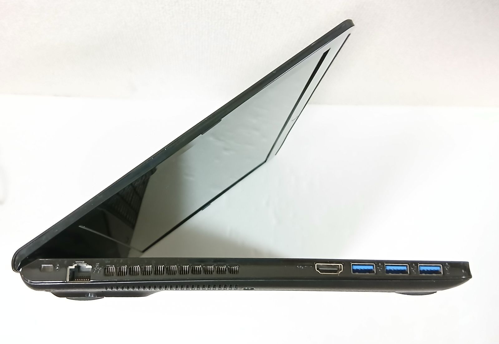 富士通win11 MicrosoftOffice2021搭載 低価，SALE 富士通性能重視Core i7 8gb 256g win11 ofice2021