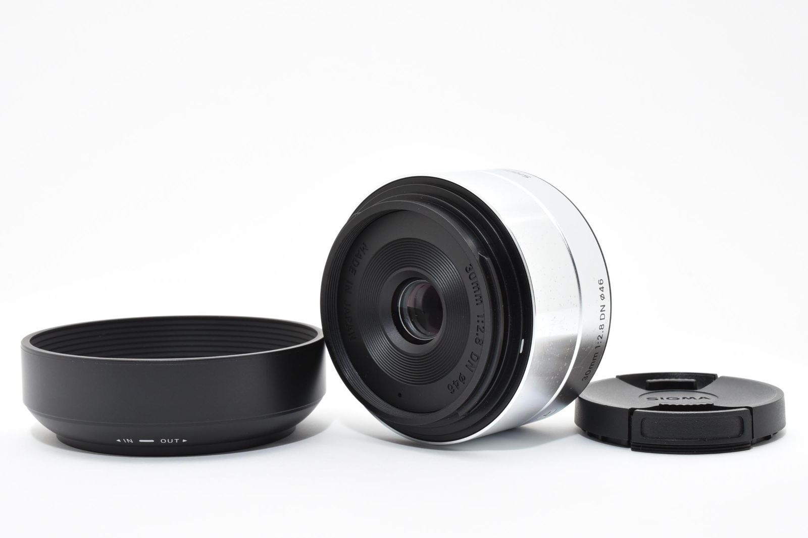 返品保証】☆実用品☆ SIGMA 単焦点レンズ Art 30mm F2.8 DN シルバー