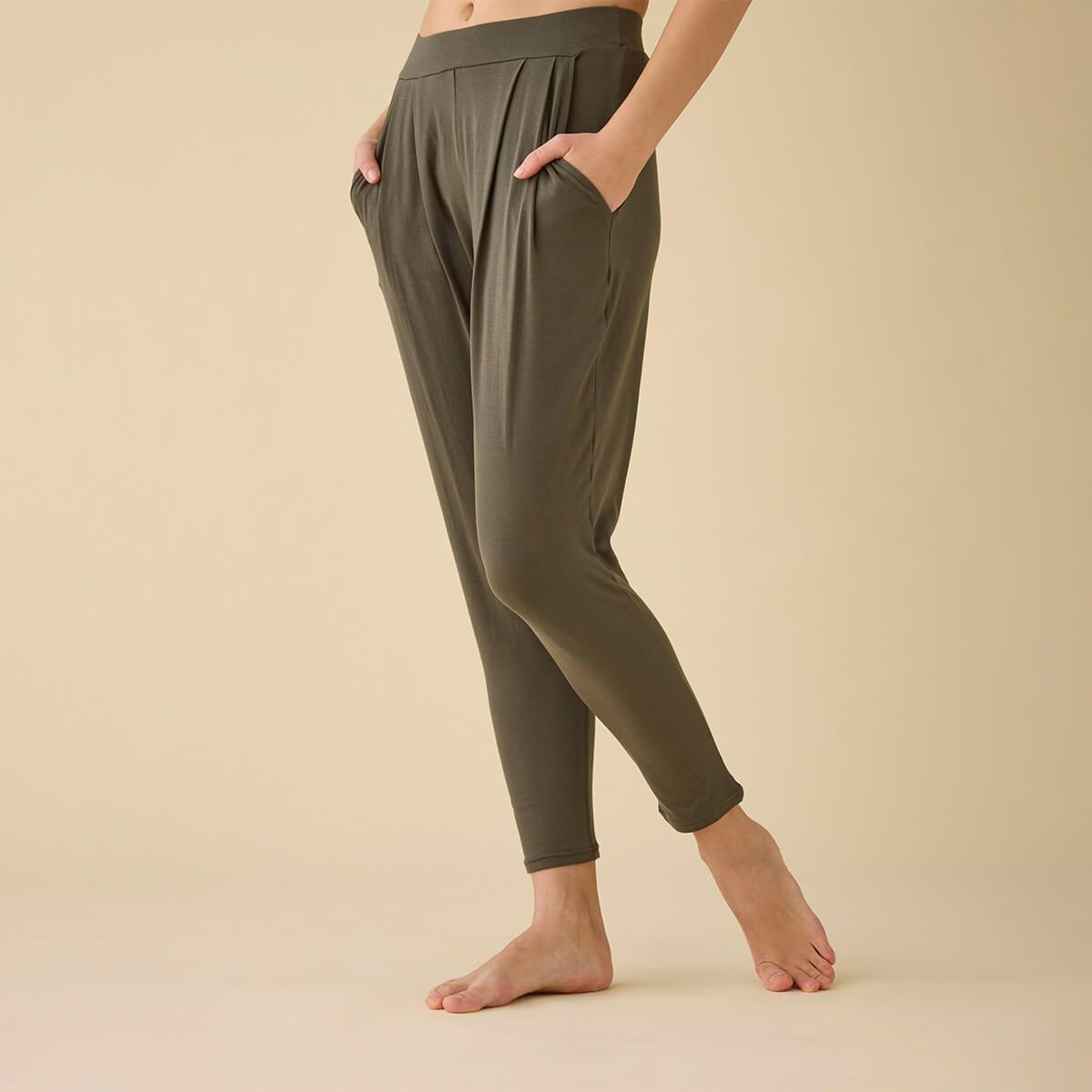 新品 スリア セール suria ヨガウェア パンツ スポーツ ストレッチ