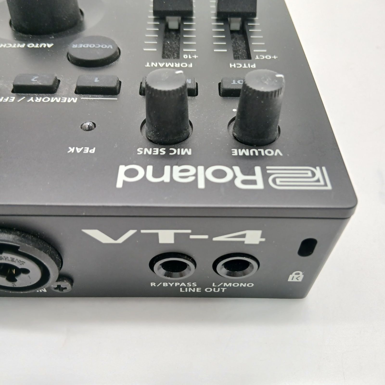 No.4640 Roland ローランド ボイストランスフォーマー VT-4 ボイス