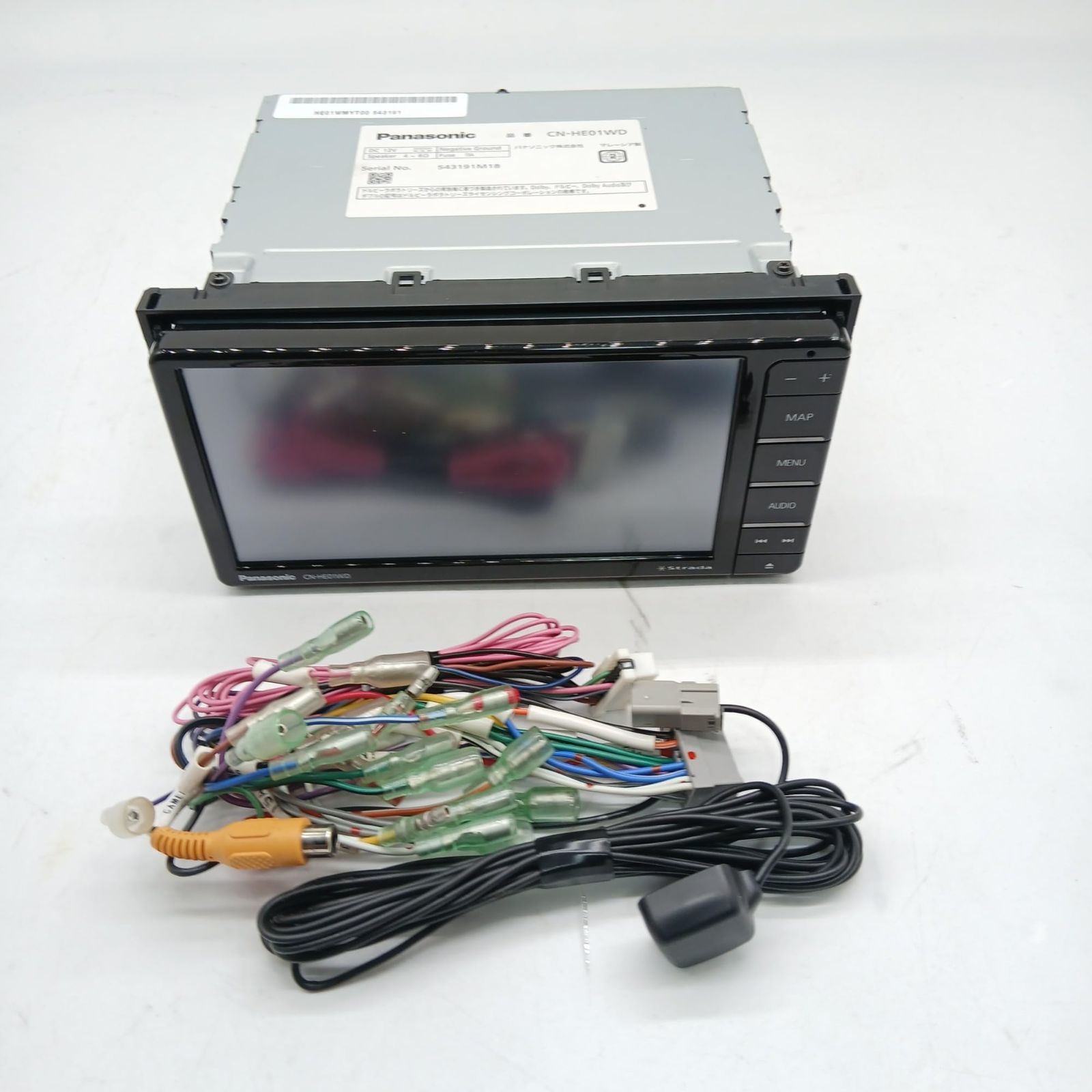 No.4642 パナソニック(Panasonic) カーナビ ストラーダ 7インチ ワイド