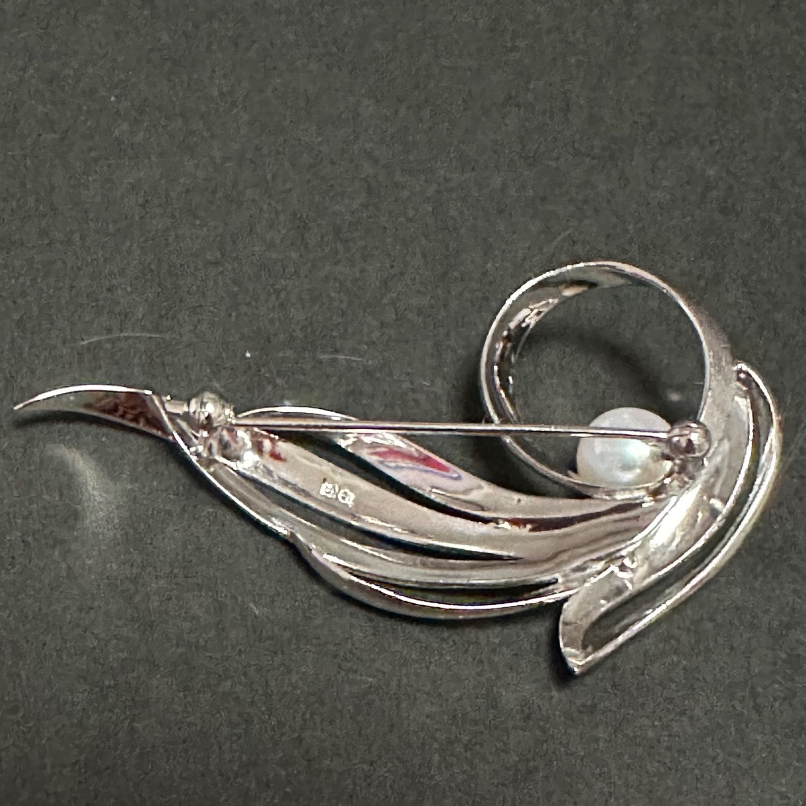 極美品 タサキ TASAKI ブローチ 田崎 田崎真珠 SV パール 約8mm