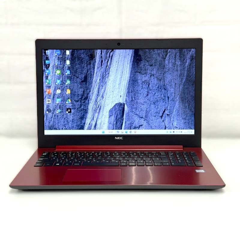 鮮やかレッド×超軽量｜ノートパソコン｜Corei5 第8世代・Windows11 鮮やかレッド×超軽量｜ノートパソコン｜Corei5 第8世代・Windows11