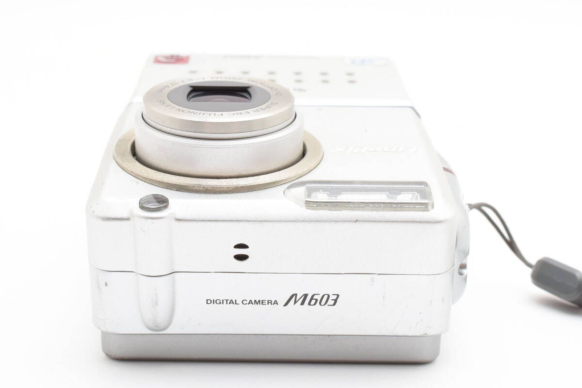FUJIFILM FINEPIX M603 コンパクトデジタルカメラ 富士フイルム、VGA/30fps動画デジカメ「FinePix M603」