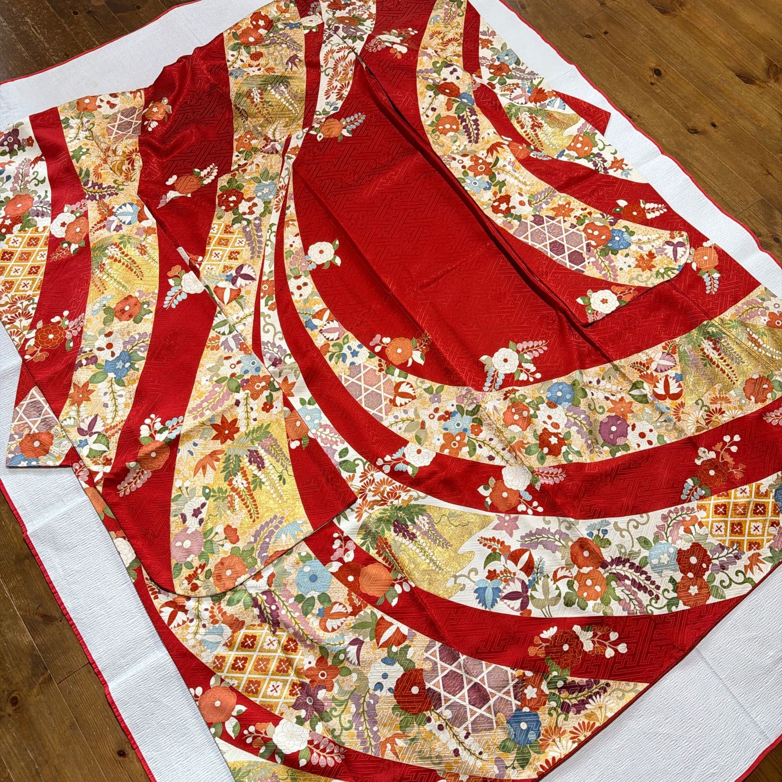 吉澤友禅 西陣織大光 振袖 フルセット 正絹 赤 - メルカリ