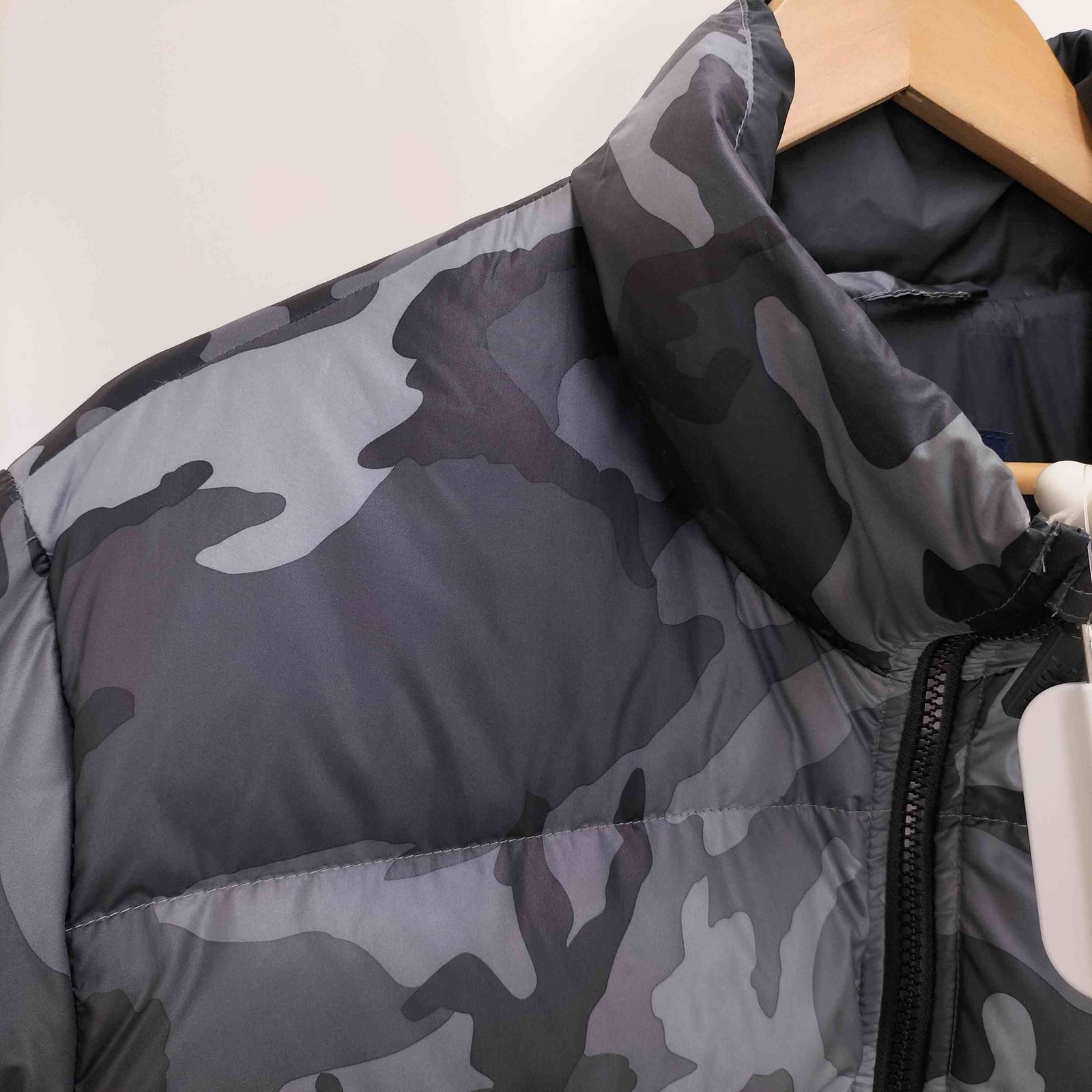 ナイキ NIKE カモフラ柄 ダウンジャケット メンズ JPN：XXL - メルカリ