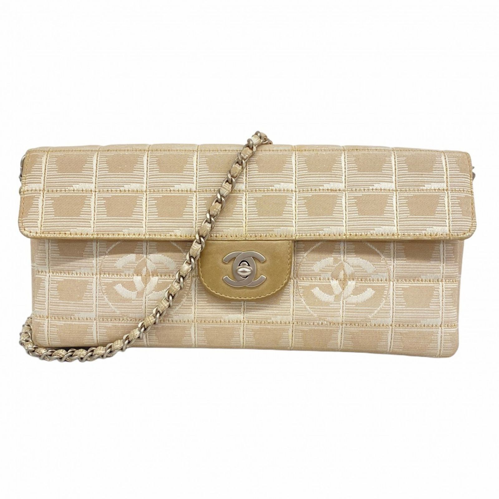 CHANEL ベージュ ニュートラベルライン　チェーンショルダーバッグ最終値引き シャネル(Chanel) シャネル ショルダーバッグ ニュートラベル チェーン