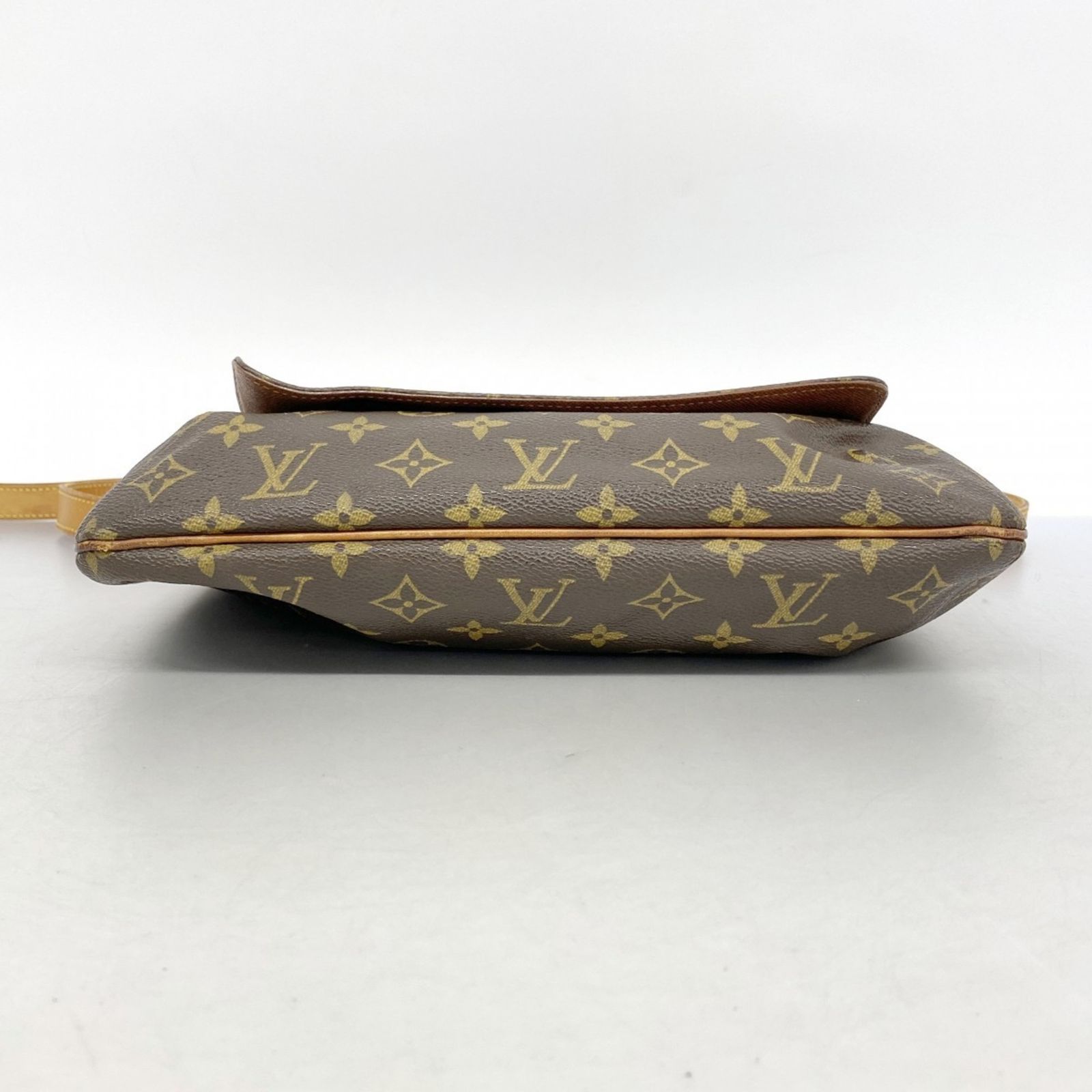 ルイ・ヴィトン(Louis Vuitton) ルイ・ヴィトン ショルダーバッグ