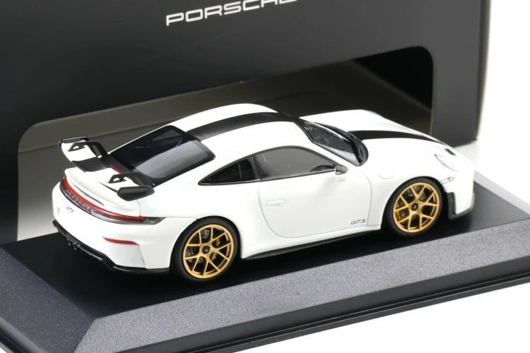 ポルシェ特注 ミニチャンプス 1/43 ポルシェ 911 GT3 992.2 2024