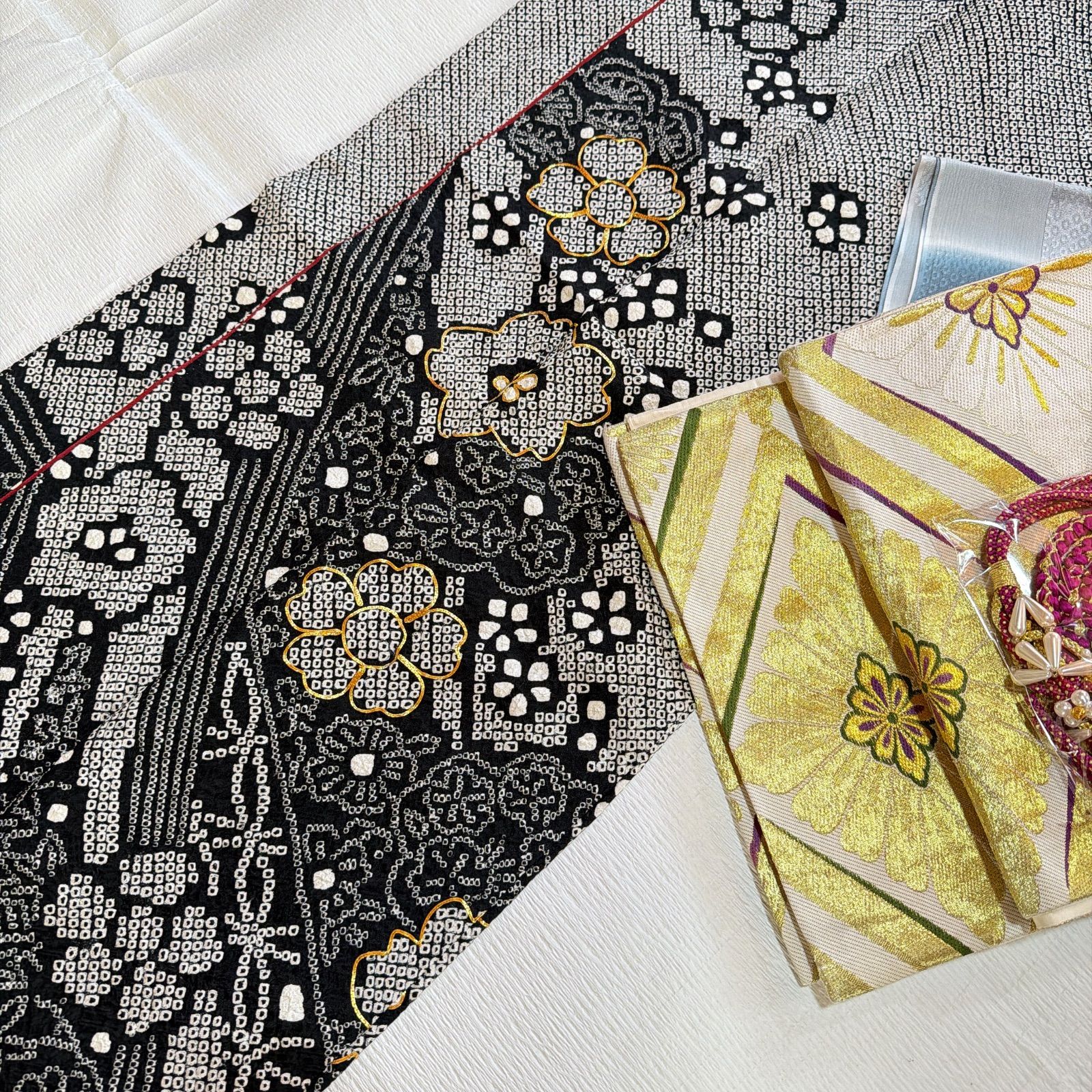 振袖 総絞り 黒 大光織物 フルセット 正絹 金駒刺繍 - メルカリ