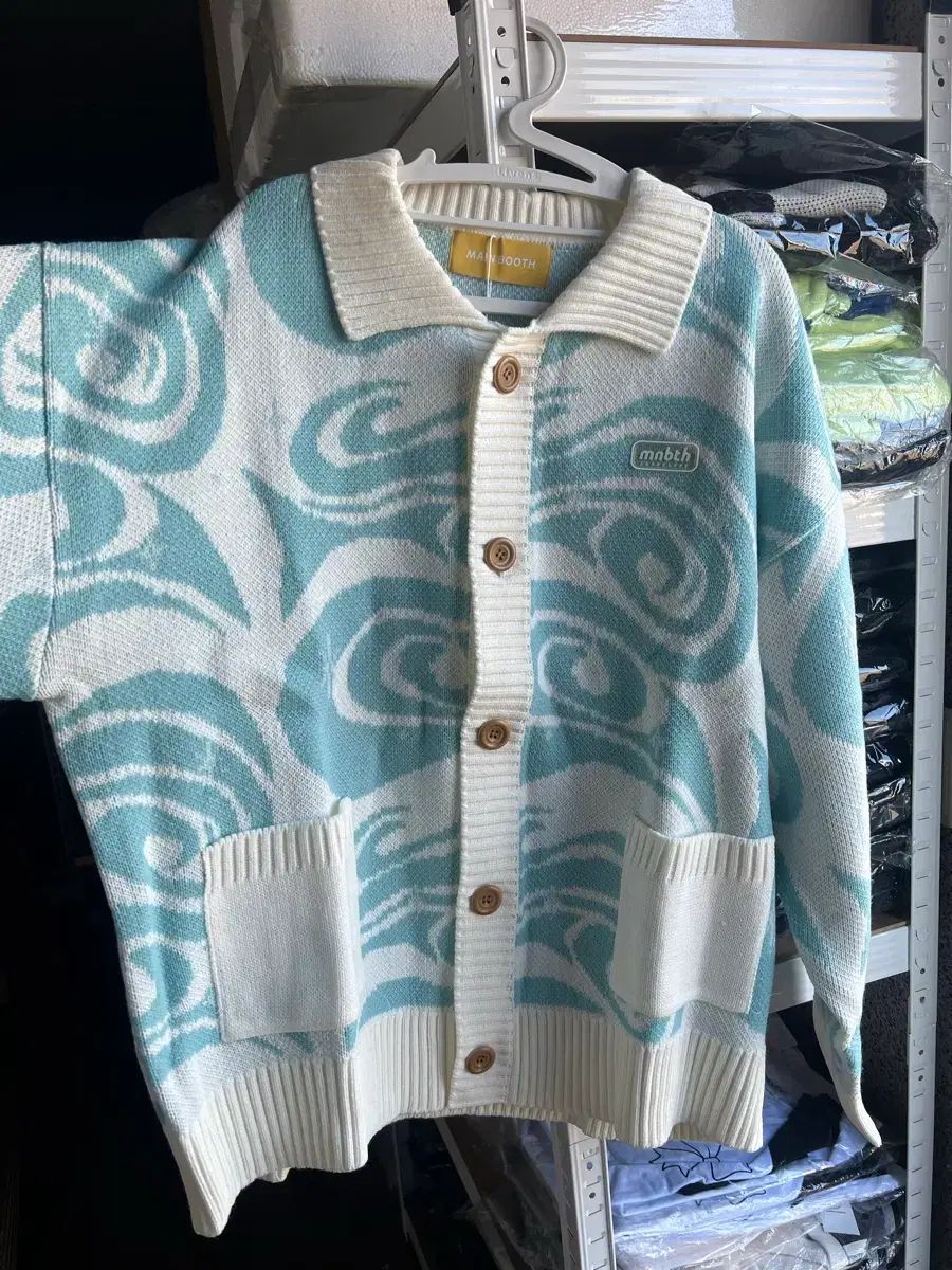 メインブース ニットカーディガン フリーサイズ