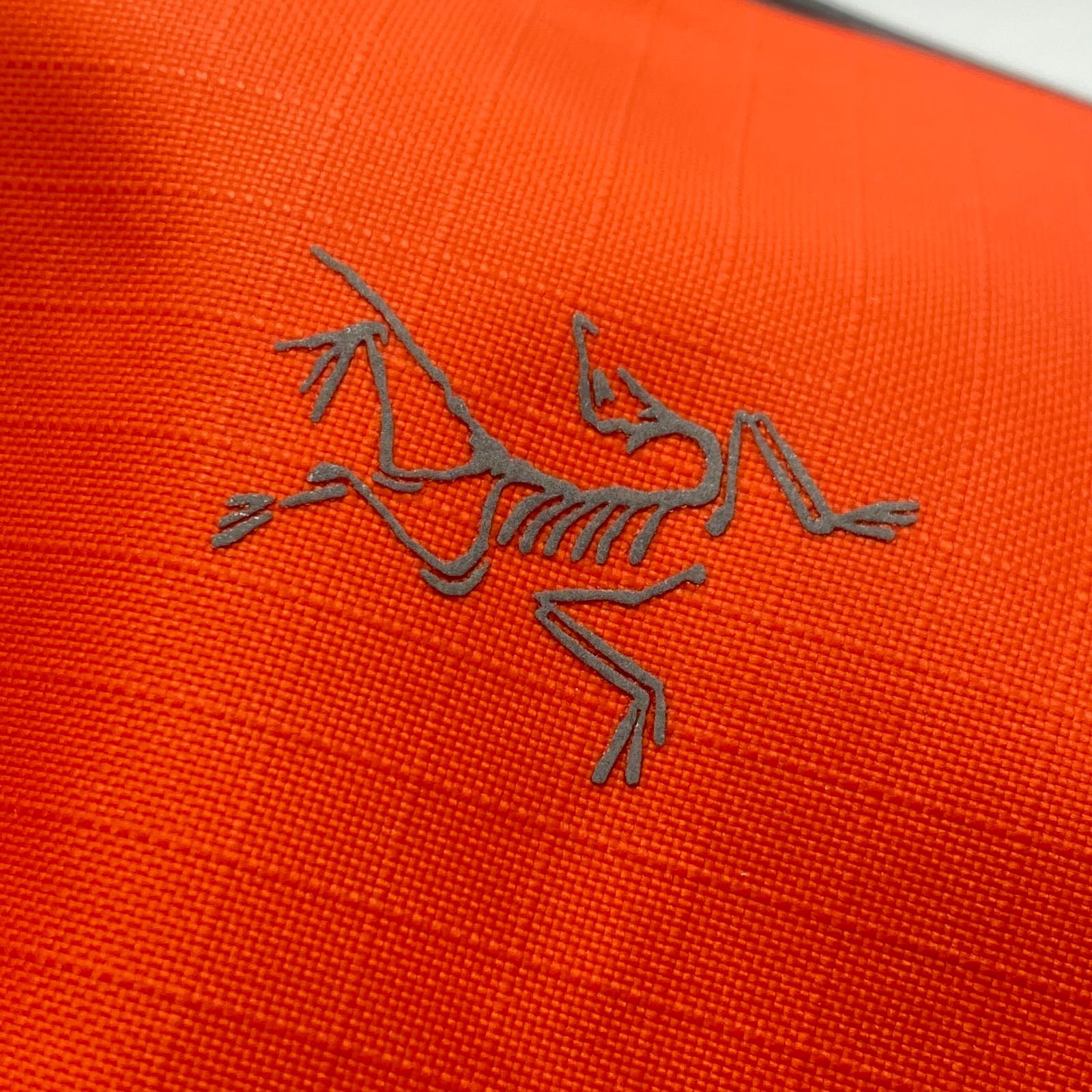 ARC'TERYX アークテリクス Granville Crossbody Bag グランヴィル
