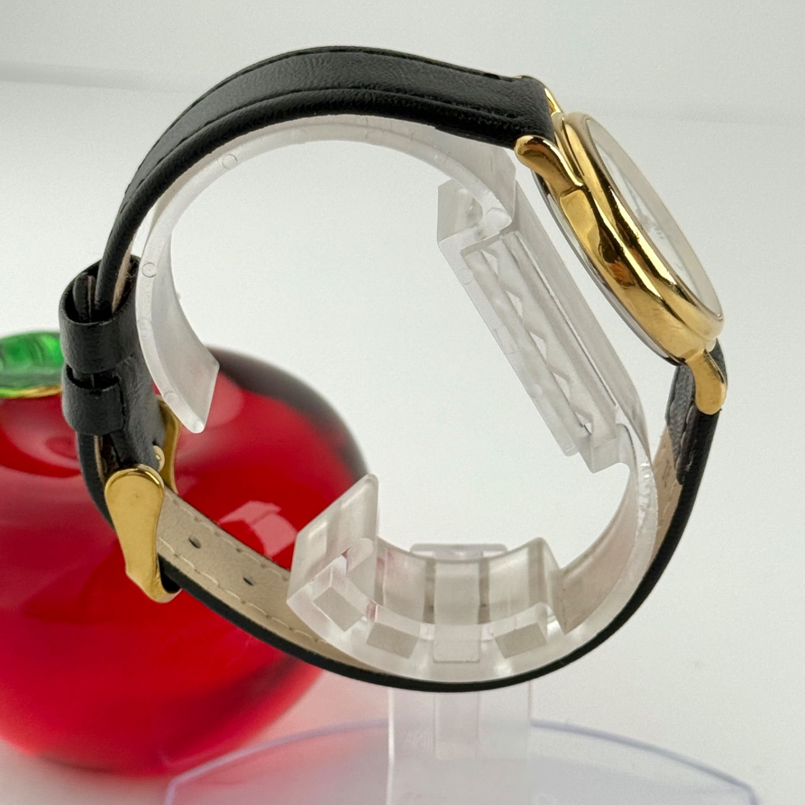 ティファニー クラシック ラウンド ゴールド 新品ベルト 新品電池