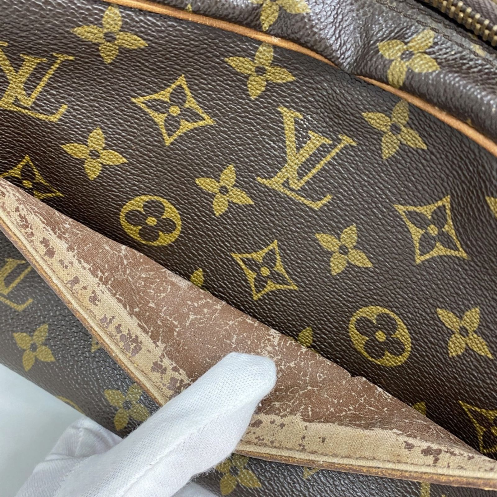 専用　ルイヴィトン　コンピエーニュ23 モノグラム クラッチバッグ　ブラウン 廃盤】ルイヴィトンクラッチバッグコンピエーニュ23 モノグラムブラウン