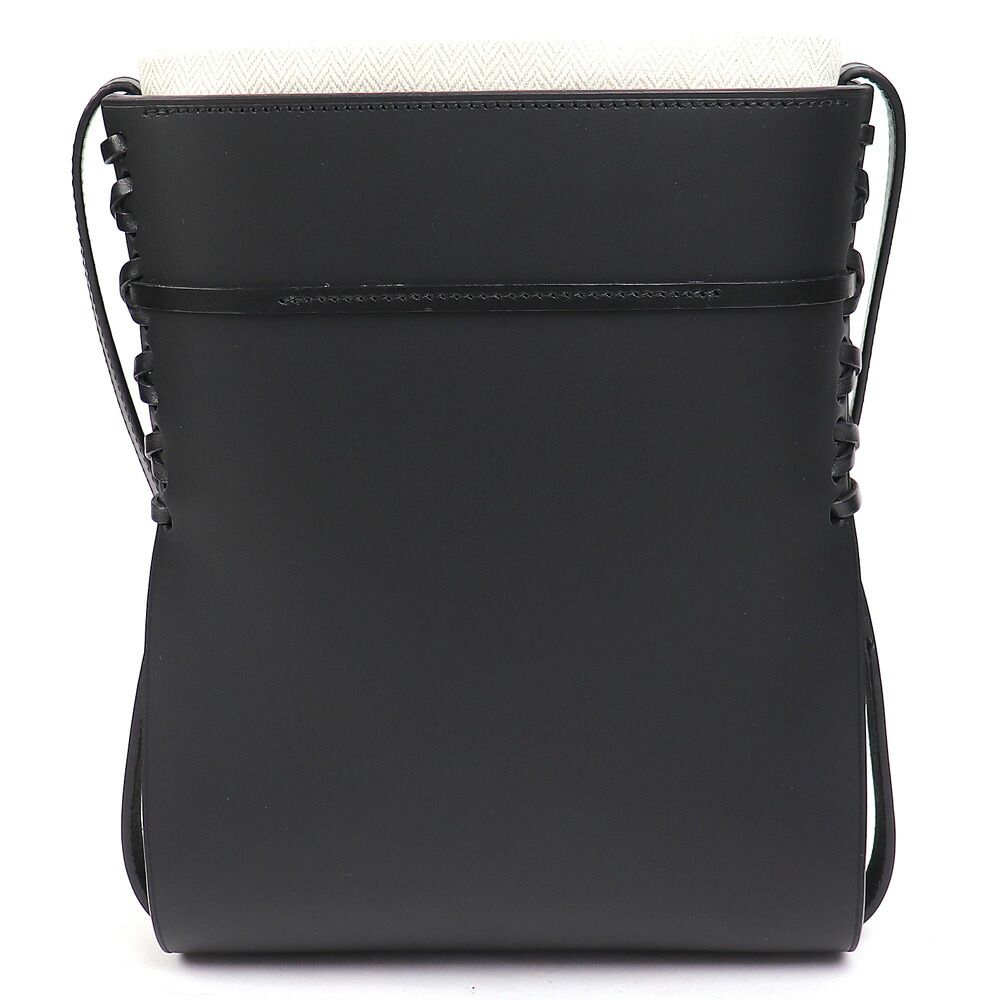 ブラック エンボスロゴ ショルダーバッグ　ロエベ ロエベ イケバナ スモール ショルダーバッグ レザー ブラック