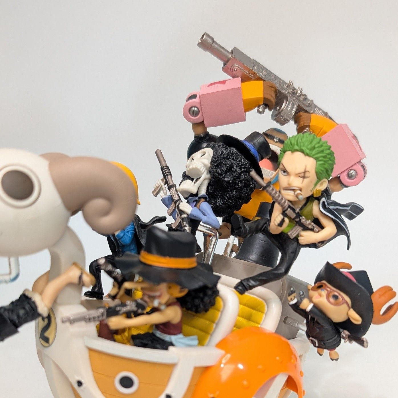 ワンピース ワールドコレクタブルフィギュア ミニメリー号 ATTACK 全8