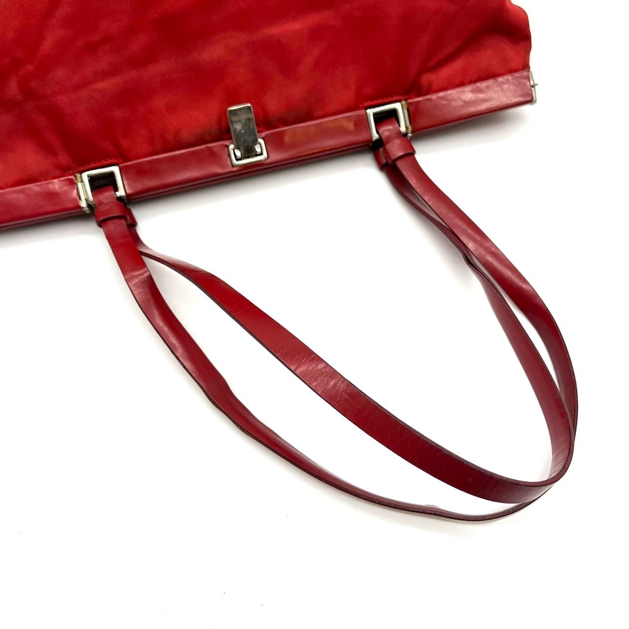 ✨良品✨ PRADA sports Y2K triangle logo red nylon leather lock