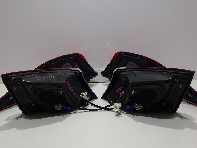 210系 クラウン テール4点 ロイヤル GRS AWS 211/214 前期 後期 30-404