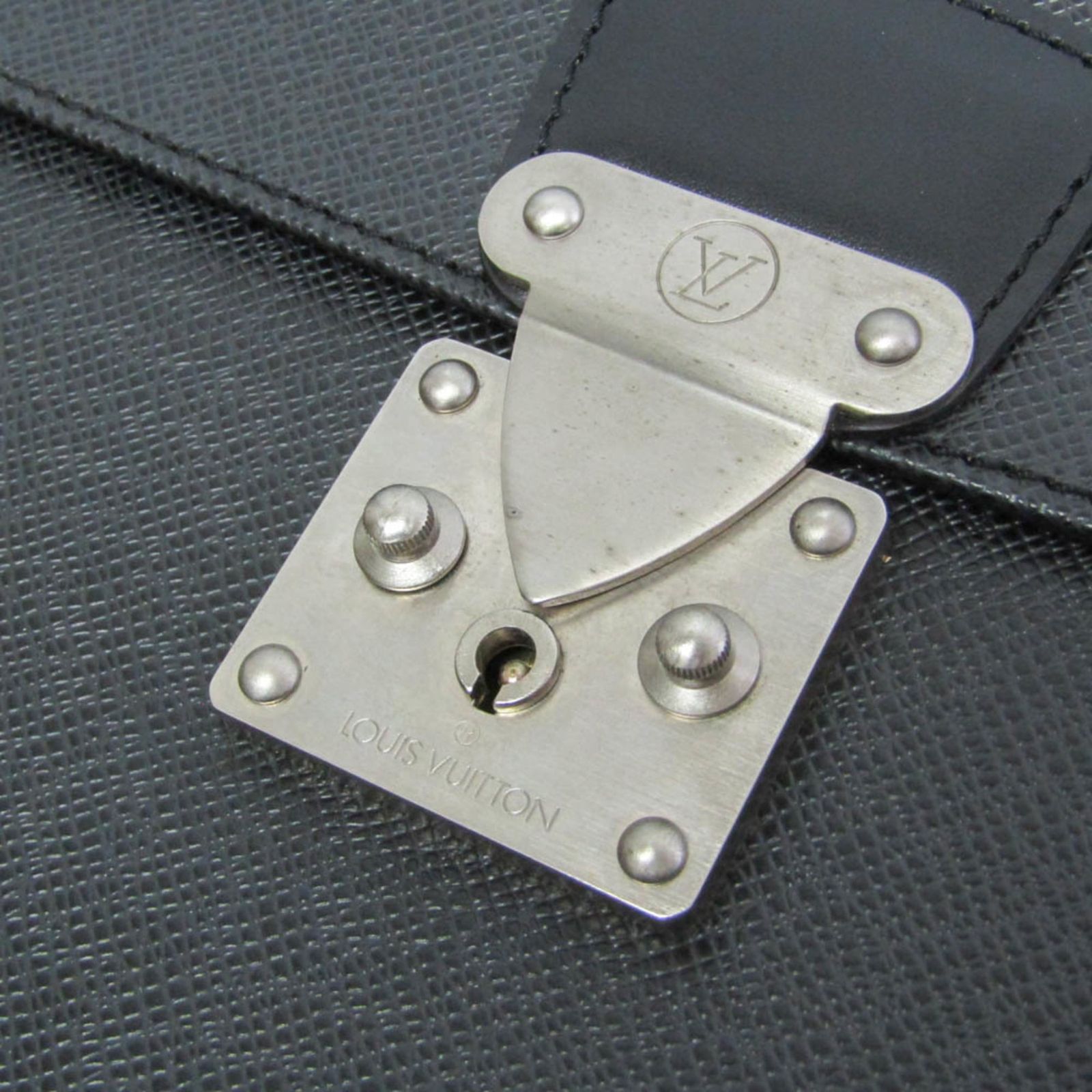 プ*ん様 LOUIS VUITTON ルイヴィトン モスコバ タイガ ビジネスバ 楽天市場】ルイヴィトン モスコバの通販