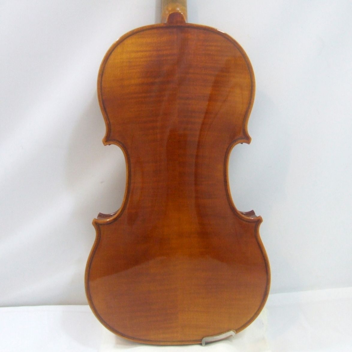 スズキバイオリン No550 4/4 1983年 虎杢 ドミナント弦搭載 ケース