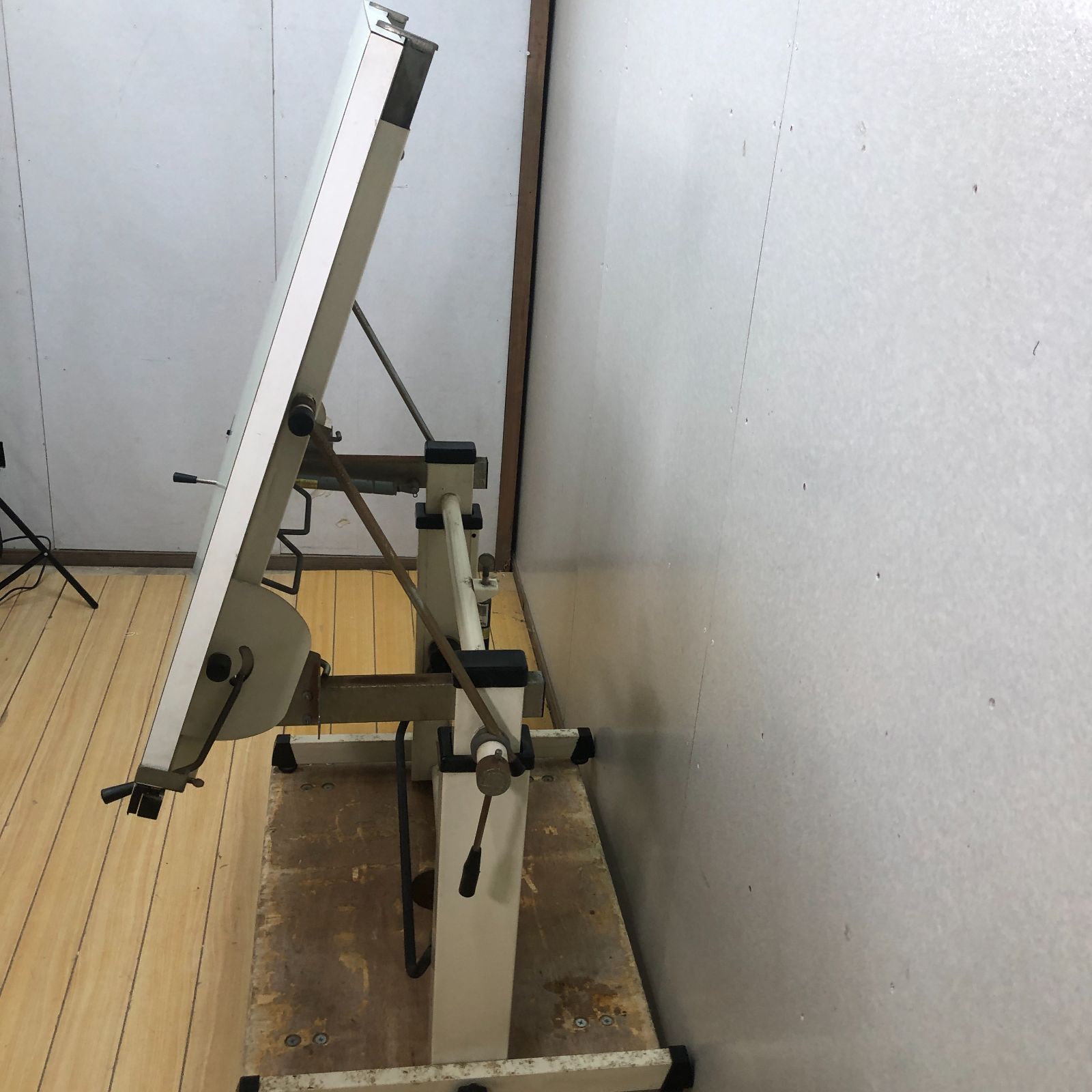 MUTOH 武藤工業 製図板 マグネード 製図台 TZ-50 トラックガイド 昇降