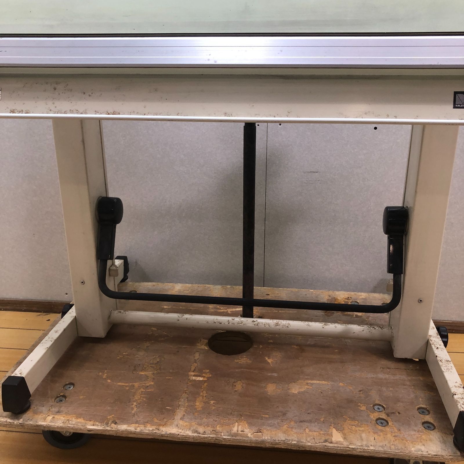 MUTOH 武藤工業 製図板 マグネード 製図台 TZ-50 トラックガイド 昇降 