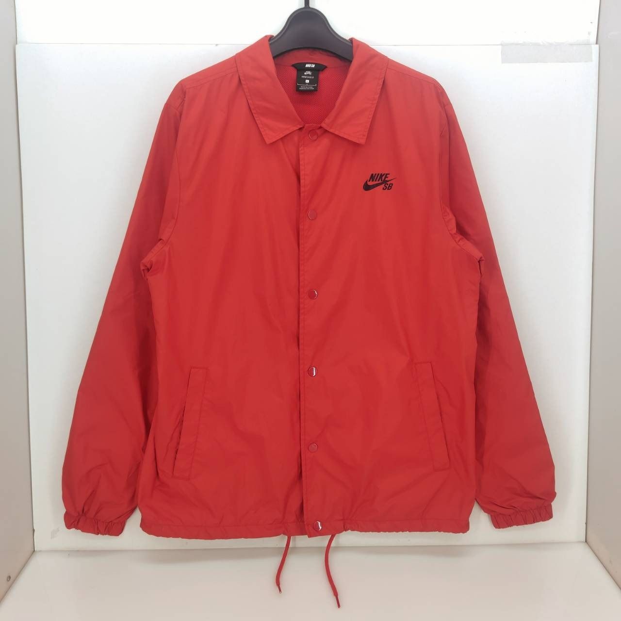 Nike SB コーチジャケット レッドスノーボード Nike SB コーチジャケット レッドスノーボード 楽天市場】ナイキ NIKE