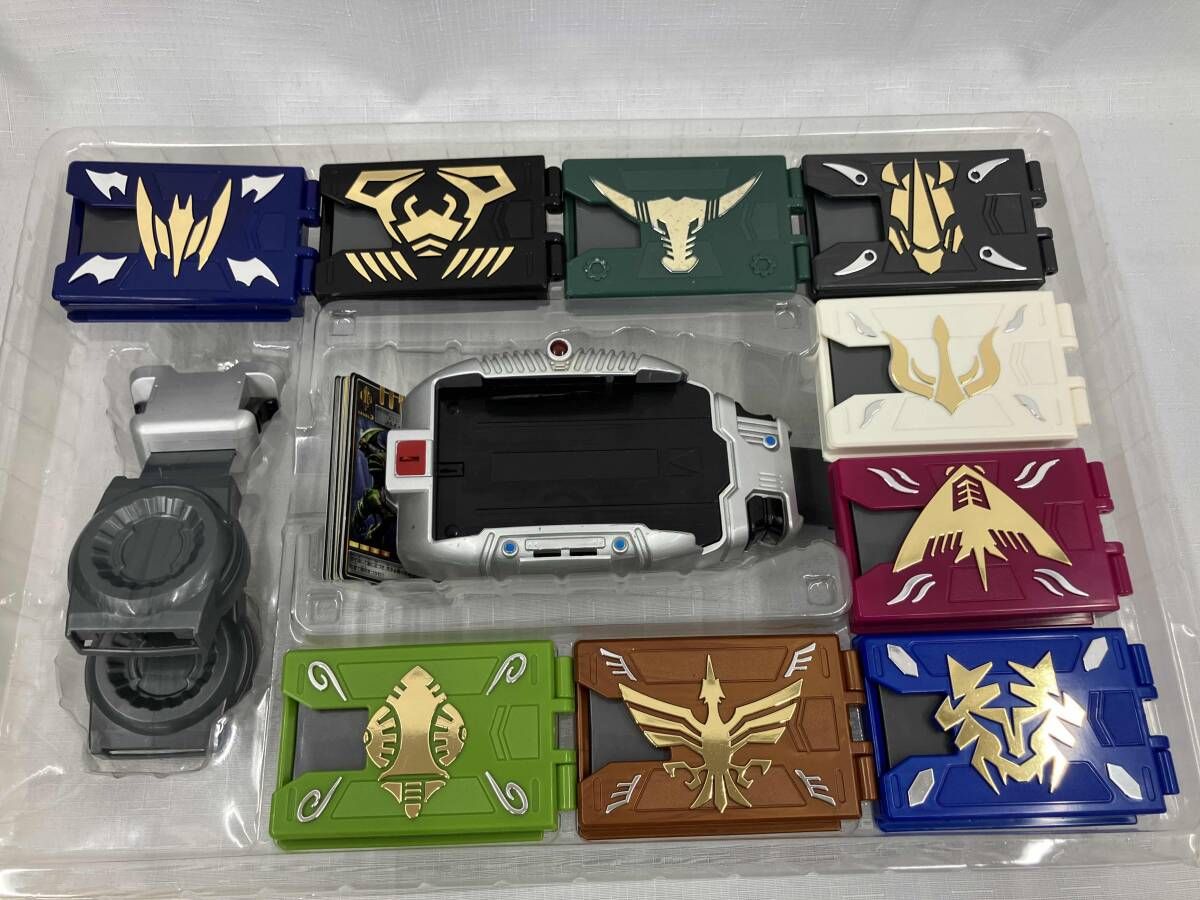 [海外仕様]仮面ライダー龍騎変身ベルトVバックル13ライダーセット Kamen Rider Ryuki Henshin belt V buckle 仮面ライダー龍騎 変身