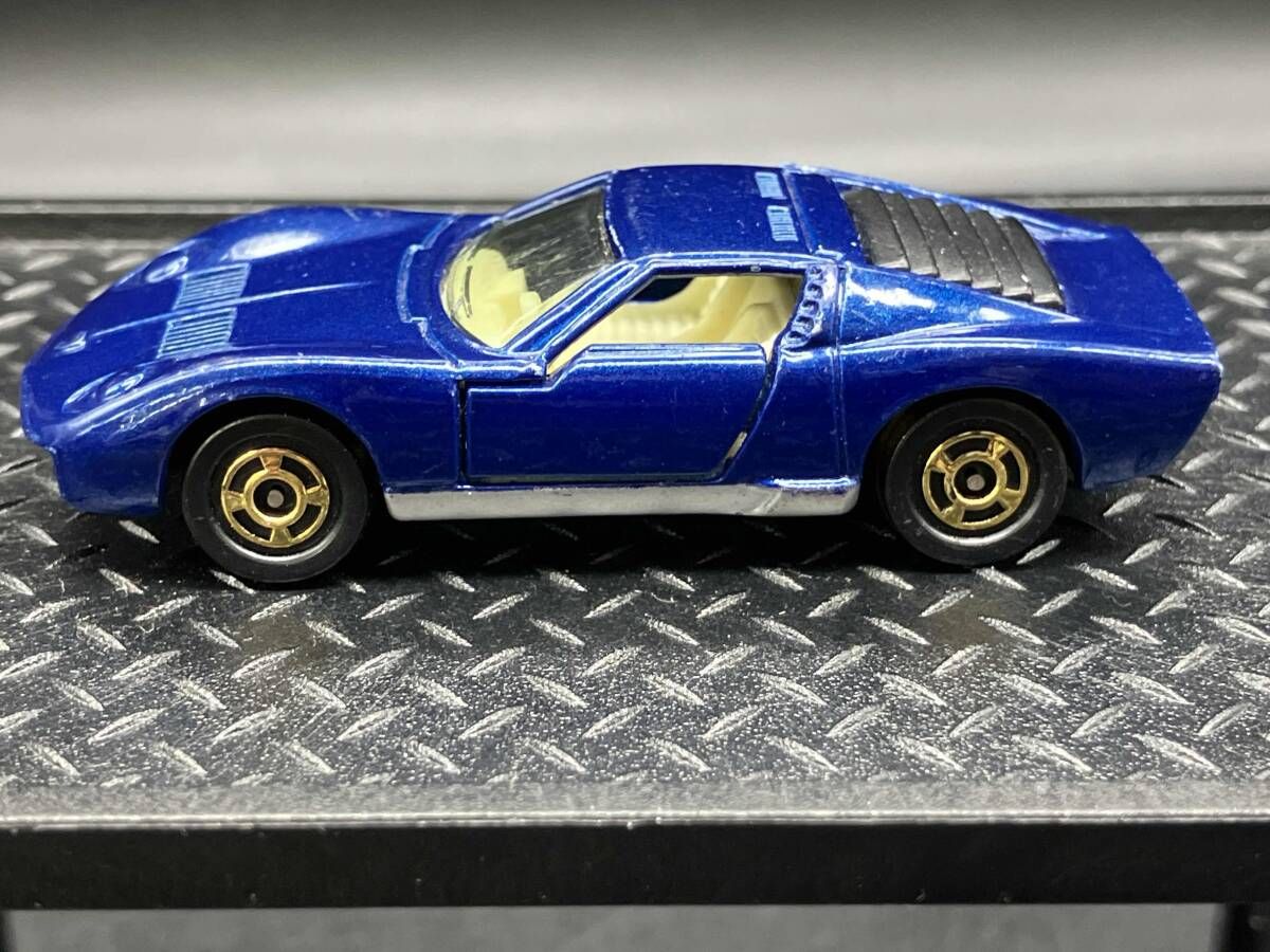 トミカ F40 ランボルギｰニ ミウラSV 銀(ちりめん) シｰト:アイボリｰ