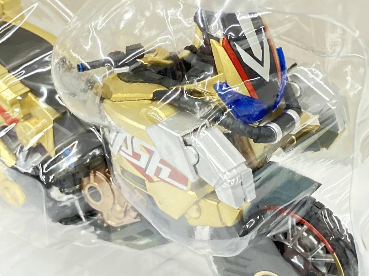 箱付き】 S.H.Figuarts ゴルドダッシュ 魂ウェブ商店限定 仮面ライダー 