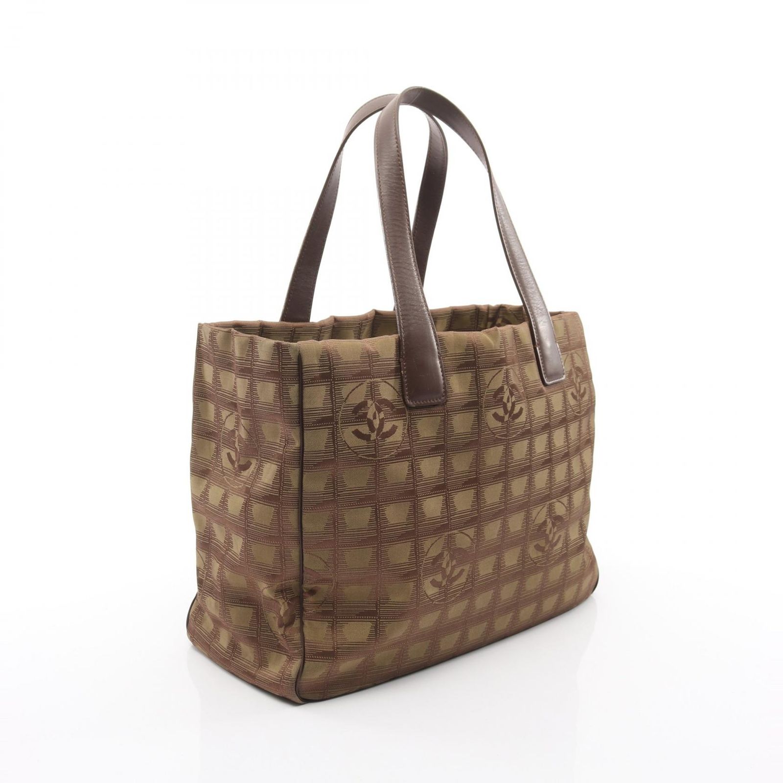 CHANEL シャネル　ニュートラベルライントートバッグ、キーチェーン付き CHANEL シャネル ニュートラベルライントートバッグ、キーチェーン付き