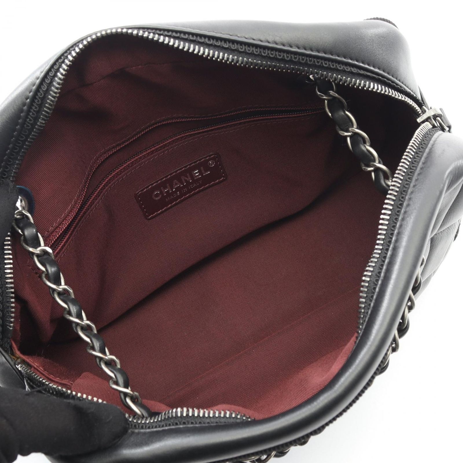 シャネル CHANEL ショルダーバッグ マトラッセ ブラック ラムスキン