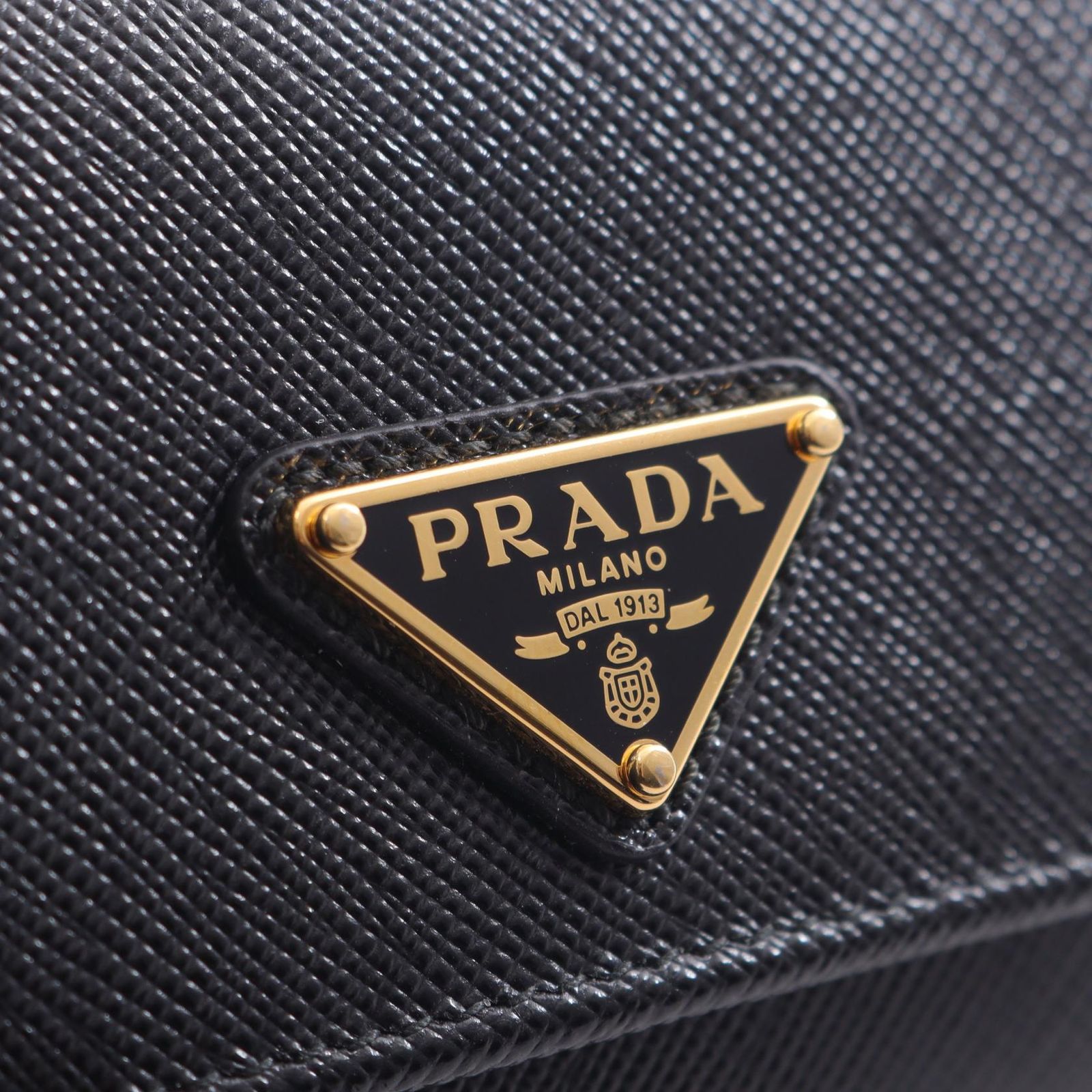 プラダ PRADA 三つ折り財布 サフィアーノトライアングル 1MH044