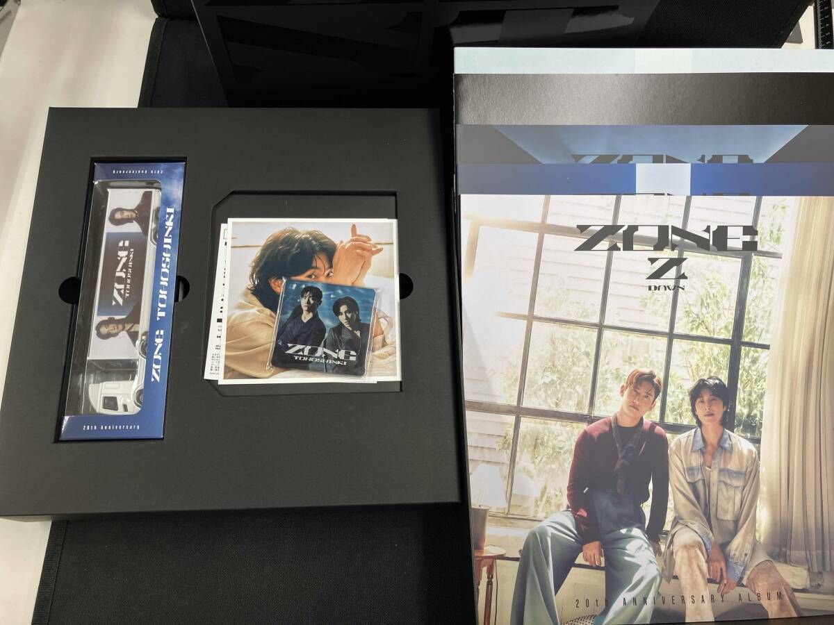 東方神起 CD セット ZONE【初回生産限定盤】（20th豪華盤）（2枚組CD＋Blu-ray＋グッズ