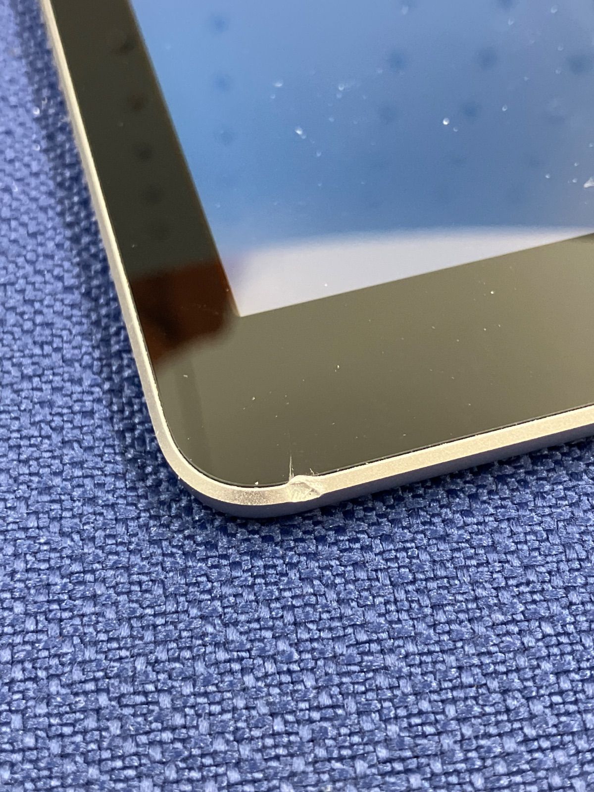 ジャンク iPad 第6世代 Cellular 32GB SIMフリー 画面割れ 外観キズ