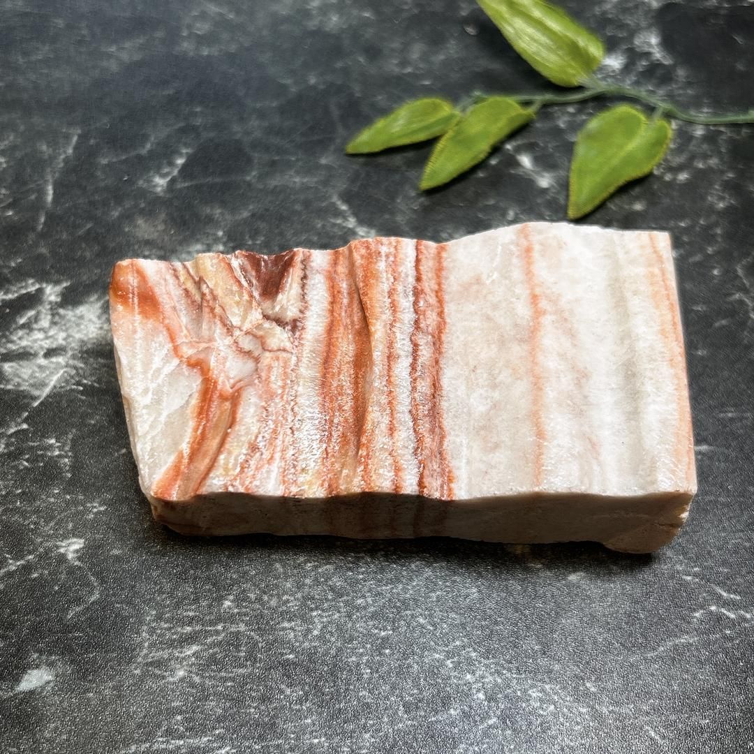 E17164】豚肉石 ポークストーン Porkstone 天然石 原石 鉱物