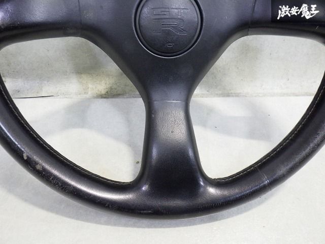 日産 スカイラインGT-R BNR32 純正ホーンボタン（後期型） 日産 スカイラインGT-R BNR32 純正ホーンボタン（後期型）