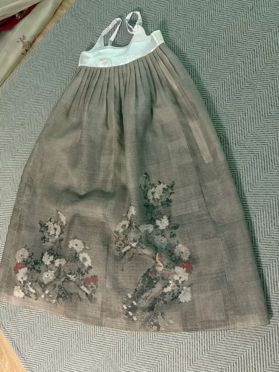 チマチョゴリ 66 スカート 165以下 セット15万 - メルカリ