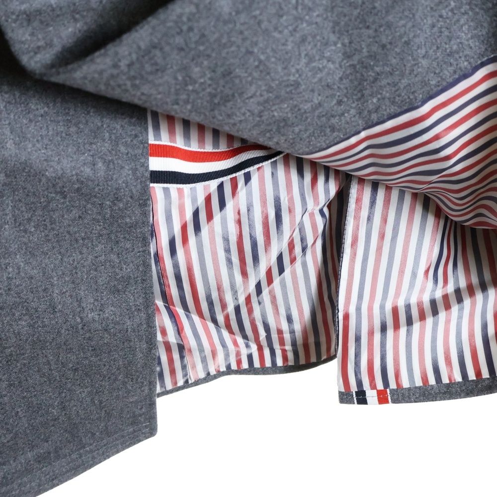 THOM BROWNE (トムブラウン) フランネル 4BAR クラシック チェスター