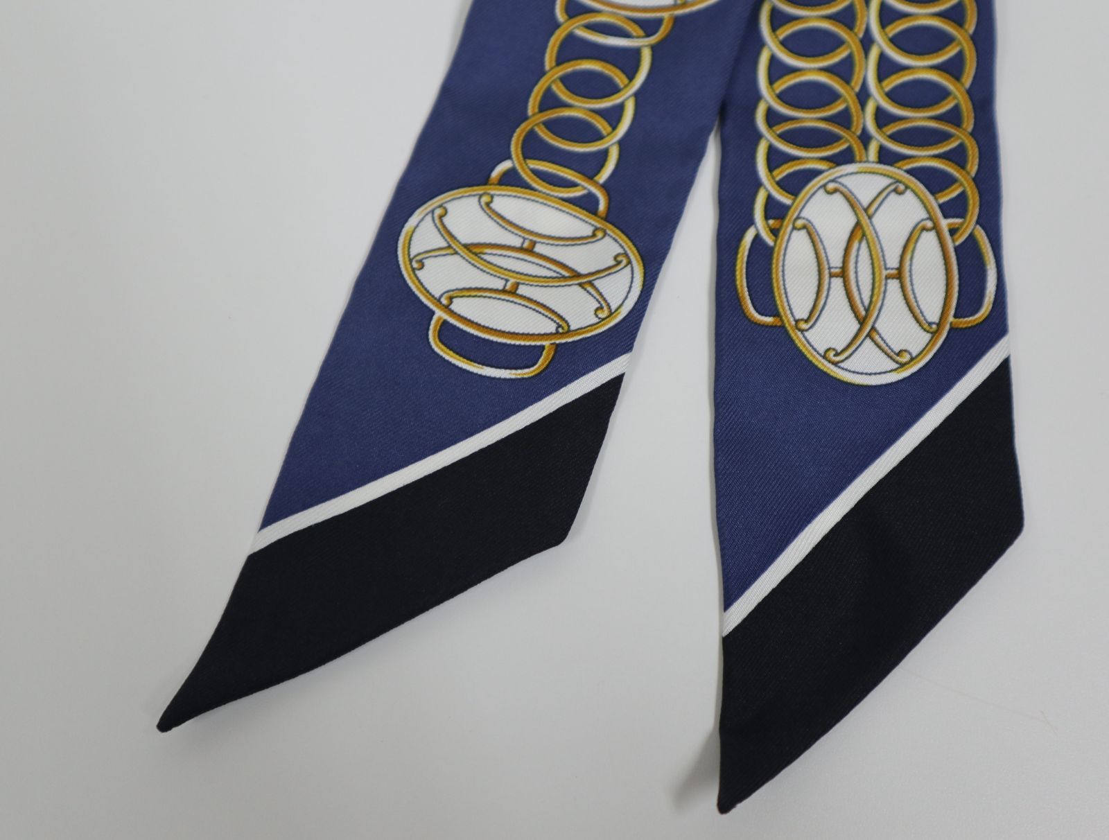 みーちろうさま専用　エルメス　ツイリー エルメス HERMES ツイリー Lift Profile twilly リフト・プロフィール