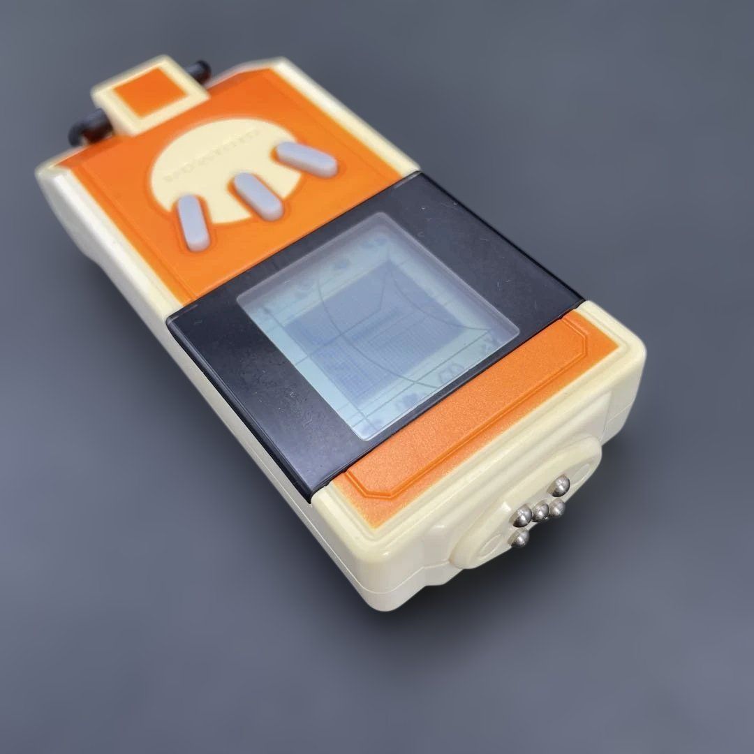 チップあり デジヴァイスic　オレンジ デジモンセイバーズ デジヴァイスiC オレンジ - メルカリ